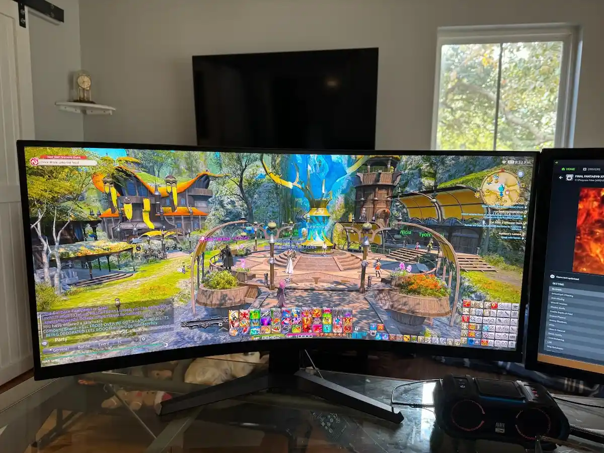 I ran a few sessions of Valorant and Apex Legends on the 240Hz GN02