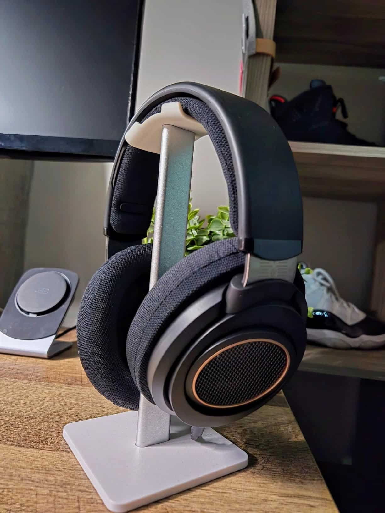 Philips SHP9600
