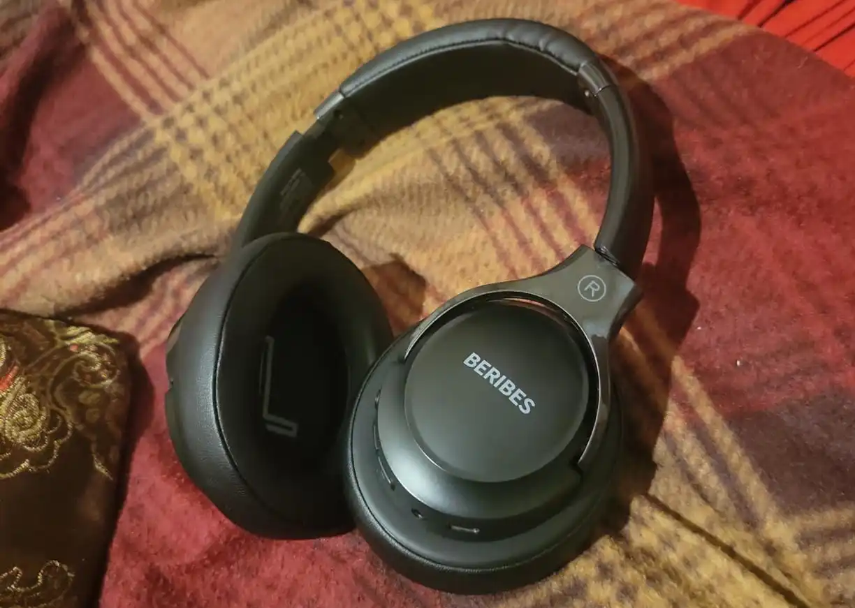 BERIBES Headphones Review: Hybrid Active Noise Cancelling