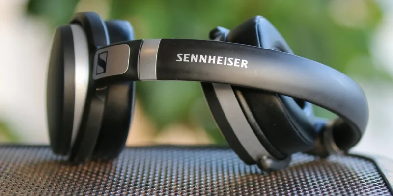 How to Set Up and Use Sennheiser HD 4.50 SE