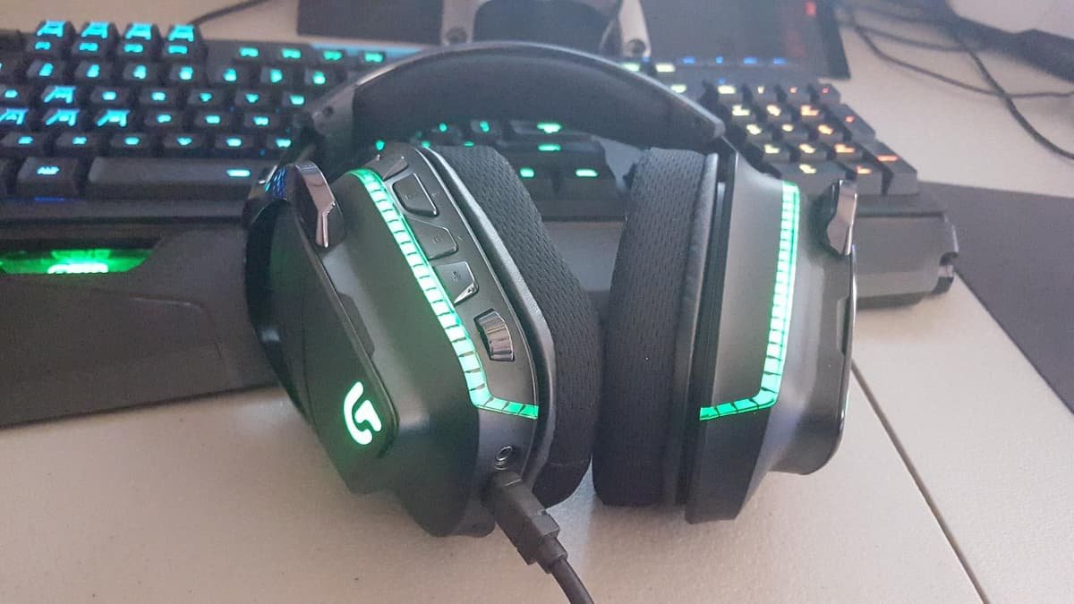 Virtual 7.1 Surround Sound Headphones Logitech G933