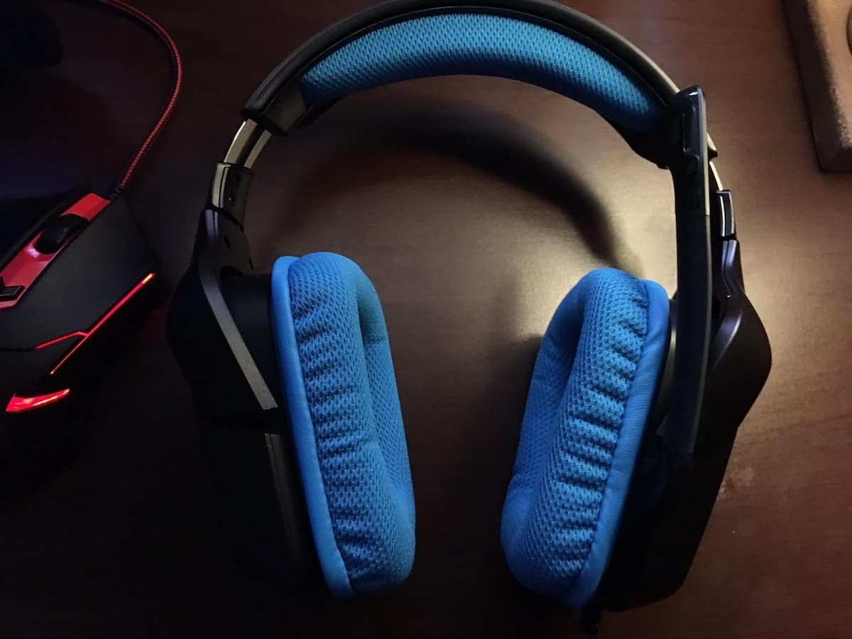 Logitech G430 DTS Wired 7.1 Surround Sound Headsets