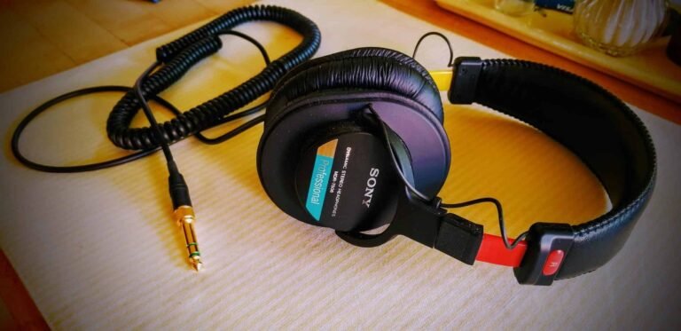 Sony-MDR-7506
