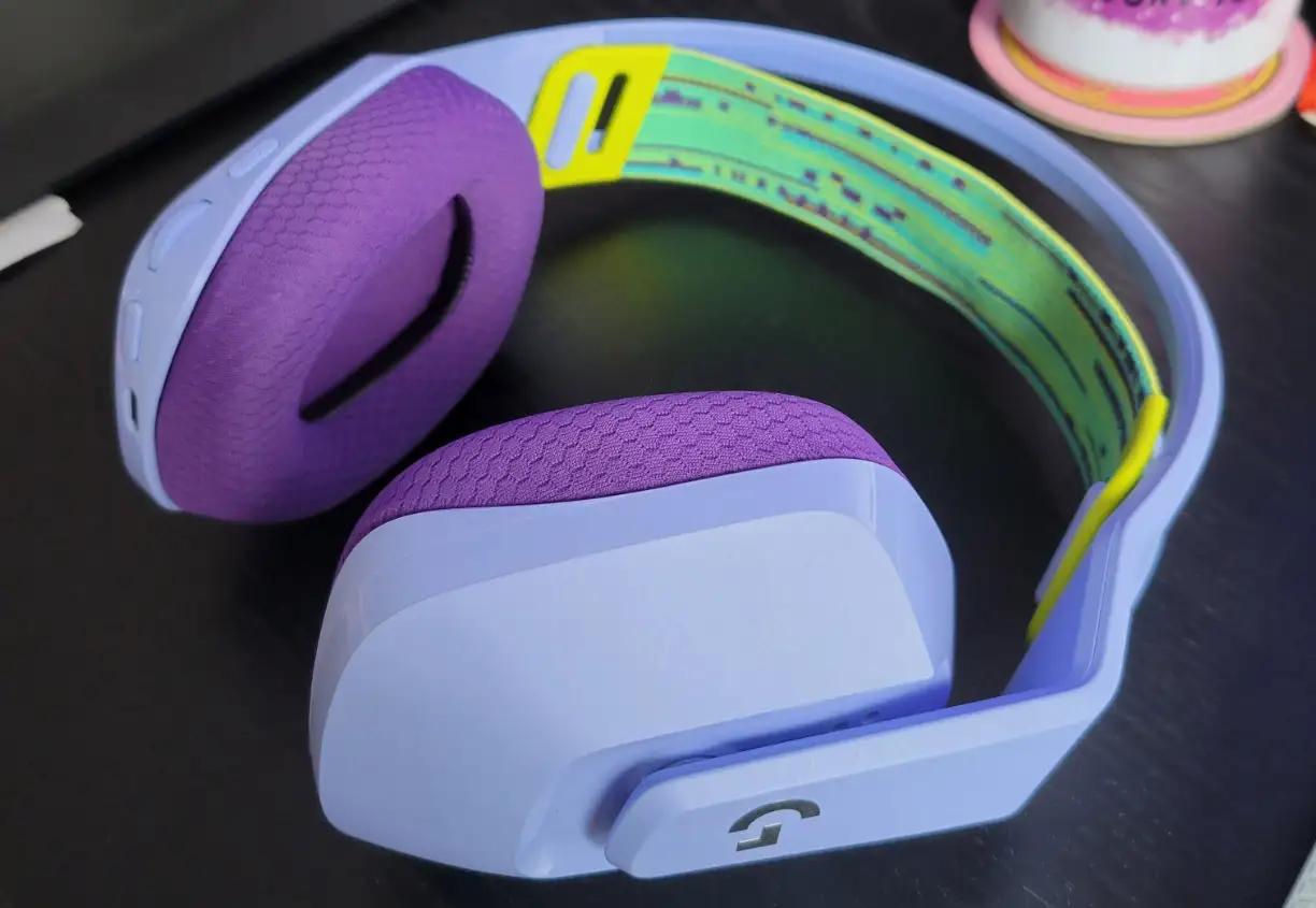 Logitech G733 LightSpeed Pink