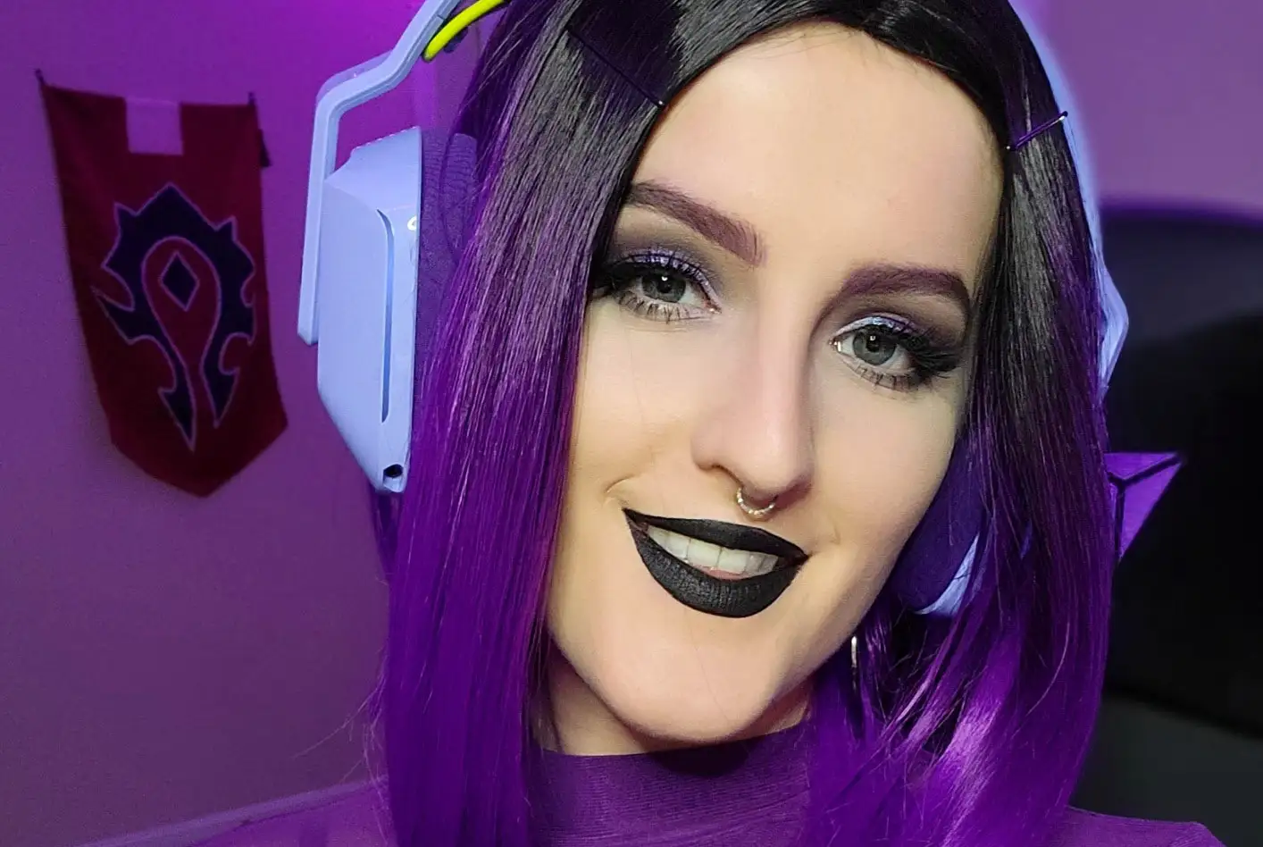 pink gaming headsets